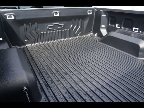 New 2026 Chevrolet Silverado 1500 LT w/ Leather Package AWD/4WD image 18