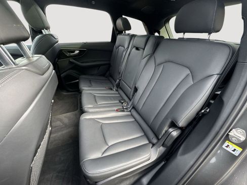 Certified 2025 Audi Q7 3.0T Prestige w/ Prestige Package image 23