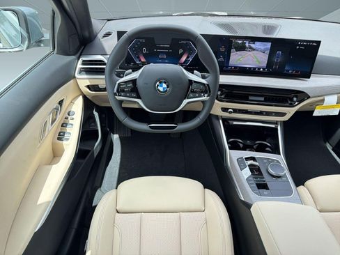New 2026 BMW 330i Sedan w/ Convenience Package RWD image 4