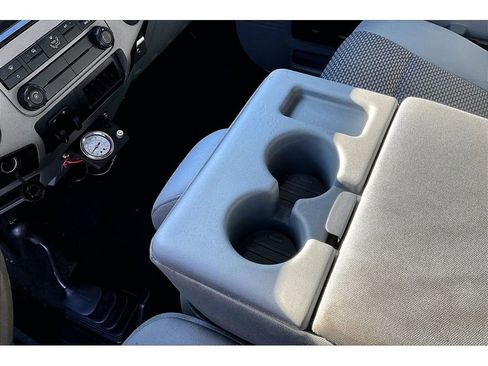 Used 2015 Ford F250 XLT AWD/4WD image 12