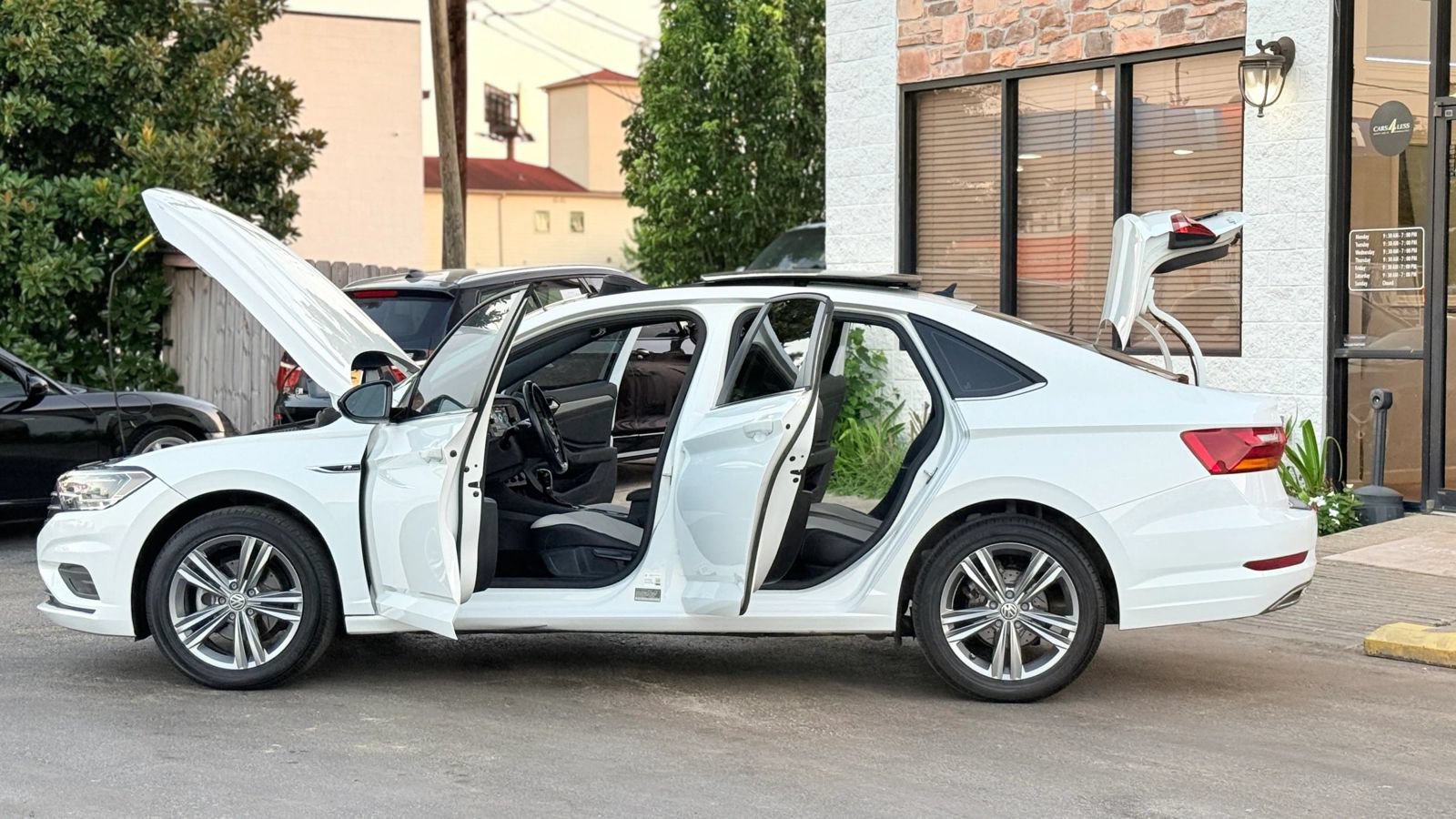 Used 2019 Volkswagen Jetta R-Line FWD image 21
