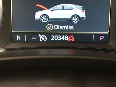 Certified 2024 Chevrolet Equinox Premier image 37