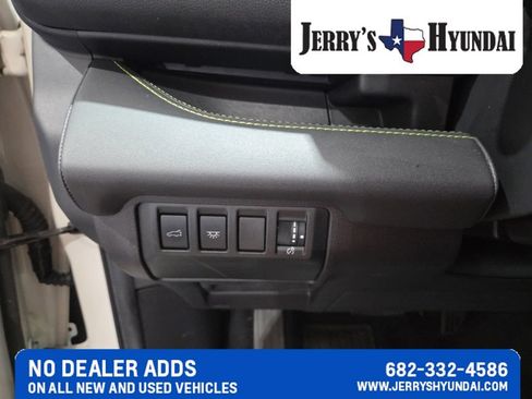 Used 2023 Subaru Ascent Onyx Edition Limited AWD/4WD image 13