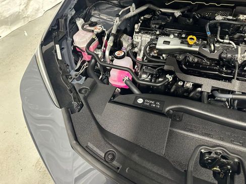 Used 2025 Toyota Prius XLE image 68