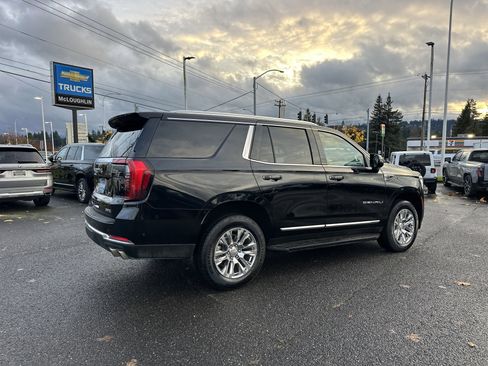 Certified 2025 GMC Yukon Denali image 6