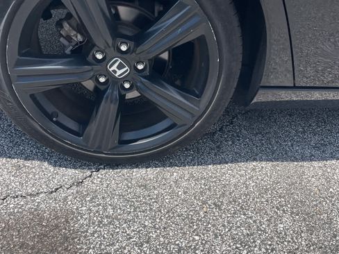 Used 2023 Honda Accord Sport image 10