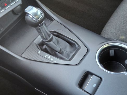 Used 2024 Ford Mustang Coupe RWD image 19