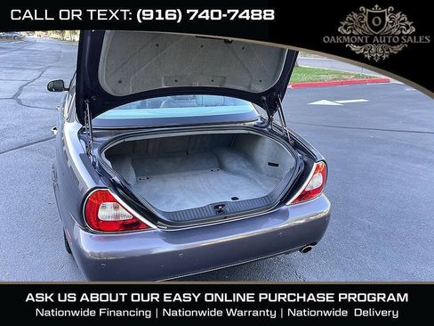 Used 2008 Jaguar XJ8 RWD image 20