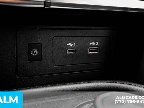 Used 2024 Nissan Armada SL w/ Midnight Edition Package image 46