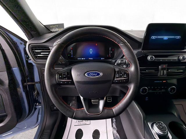 Used 2023 Ford Escape ST-Line w/ Equipment Group 301A AWD/4WD image 11