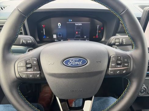 New 2026 Ford Maverick Lobo AWD/4WD image 21