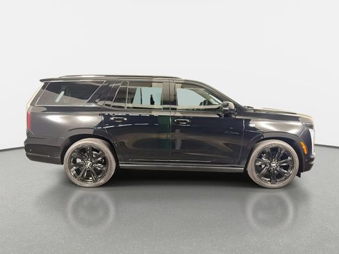 Used 2026 Cadillac Escalade Platinum Sport image 2