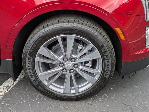 New 2025 Cadillac XT5 Premium Luxury w/ Technology Package image 11