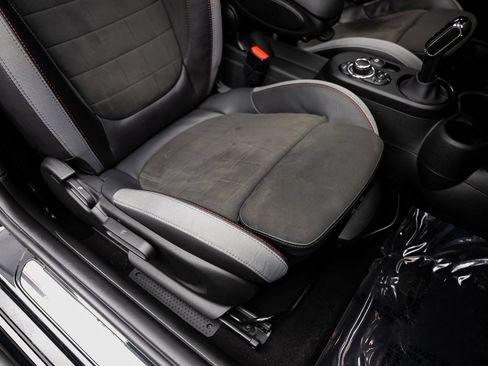 Used 2023 MINI Cooper John Cooper Works FWD image 37