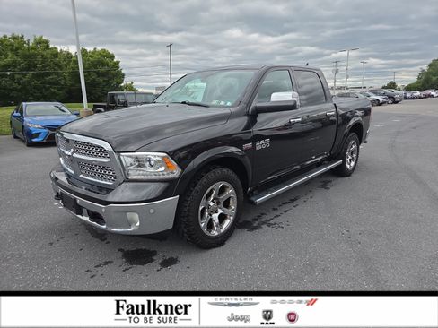 Used 2017 RAM 1500 Laramie w/ Convenience Group AWD/4WD image 1