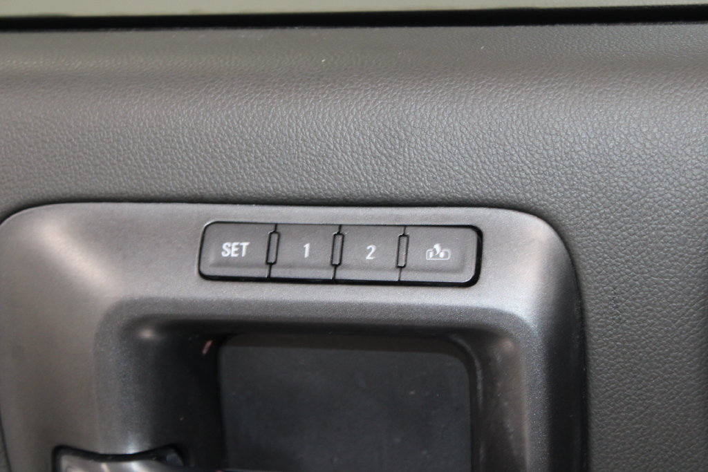 Used 2018 GMC Sierra 1500 SLT AWD/4WD image 42
