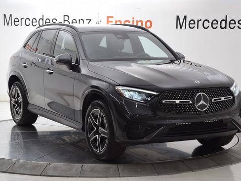 Certified 2026 Mercedes-Benz GLC 300 image 8