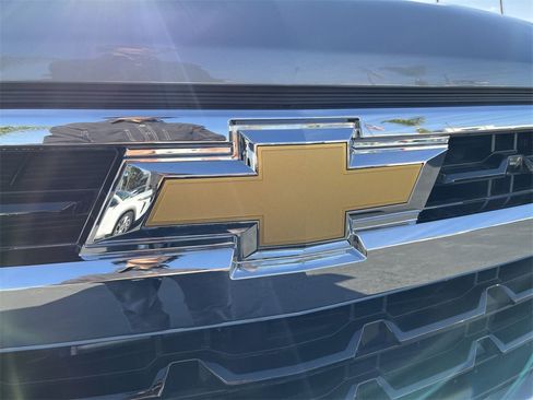 Used 2025 Chevrolet Silverado 1500 LT image 31