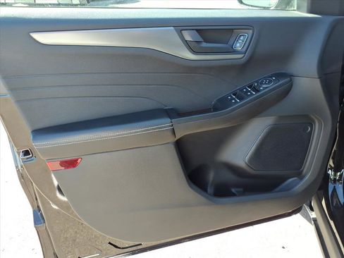 Used 2023 Ford Escape Active image 13