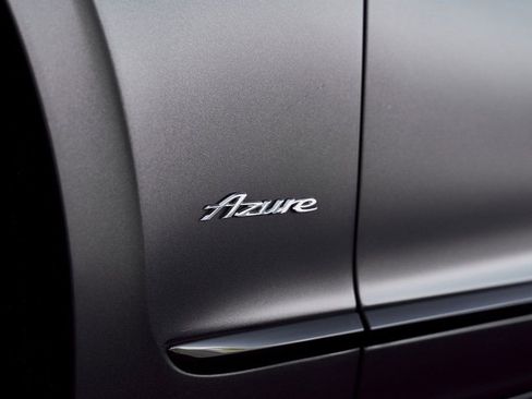 Used 2023 Bentley Flying Spur V8 image 9