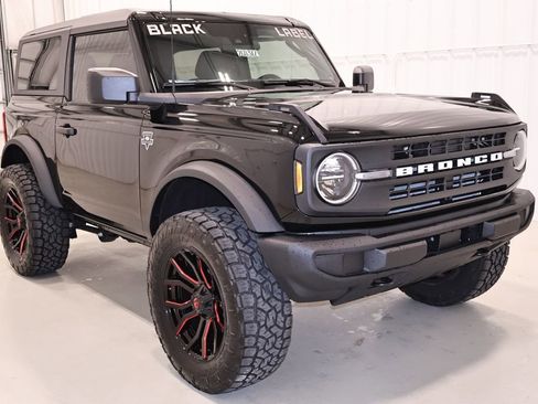 New 2026 Ford Bronco 2-Door AWD/4WD image 3