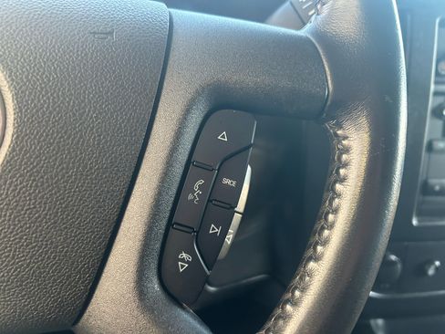 Used 2021 Chevrolet Express 2500 w/ Driver Convenience Package image 22