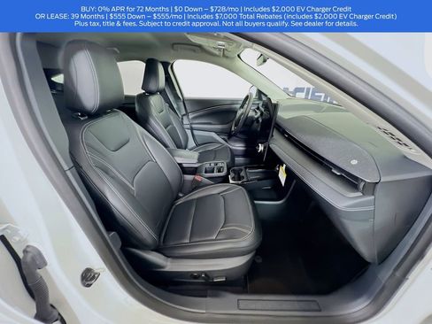 Used 2025 Ford Mustang Mach-E Premium image 30