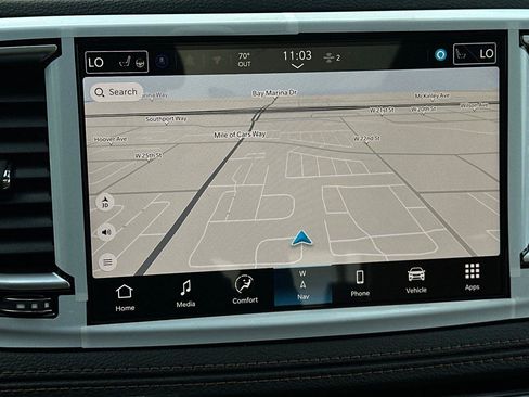 New 2026 Chrysler Pacifica Pinnacle image 17