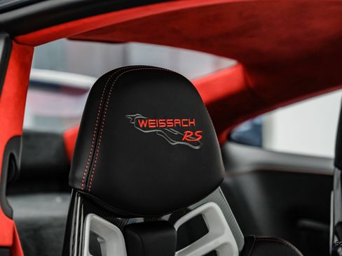 Used 2019 Porsche 911 GT2 RS RWD image 63