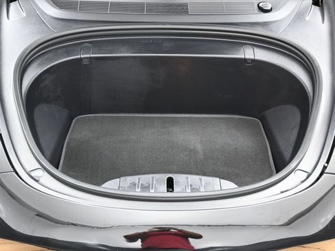 Used 2018 Tesla Model 3 Mid Range RWD image 41