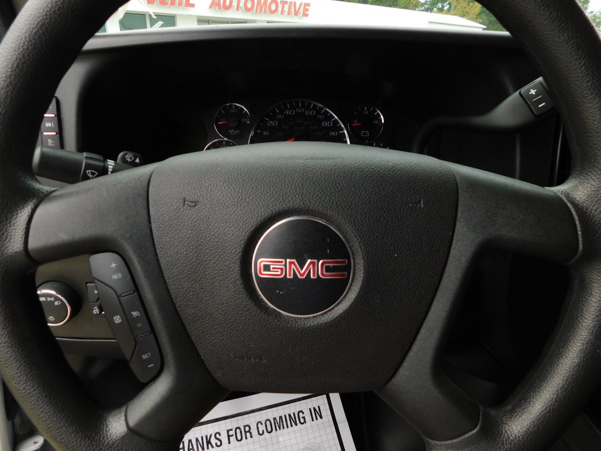 Used 2025 GMC Savana 2500 w/ Driver Convenience Package RWD image 16