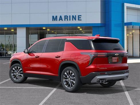 New 2026 Chevrolet Traverse LT w/ Sun and Wheel Package image 3
