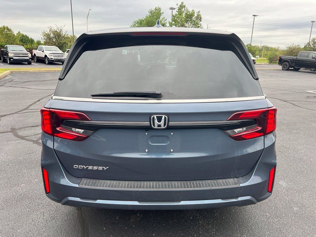 Used 2025 Honda Odyssey EX-L image 3