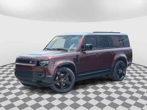 Used 2025 Land Rover Defender 130 X-Dynamic SE AWD/4WD image 1