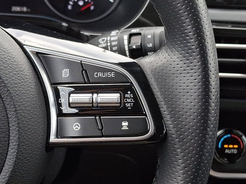 Used 2022 Kia Seltos SX image 20