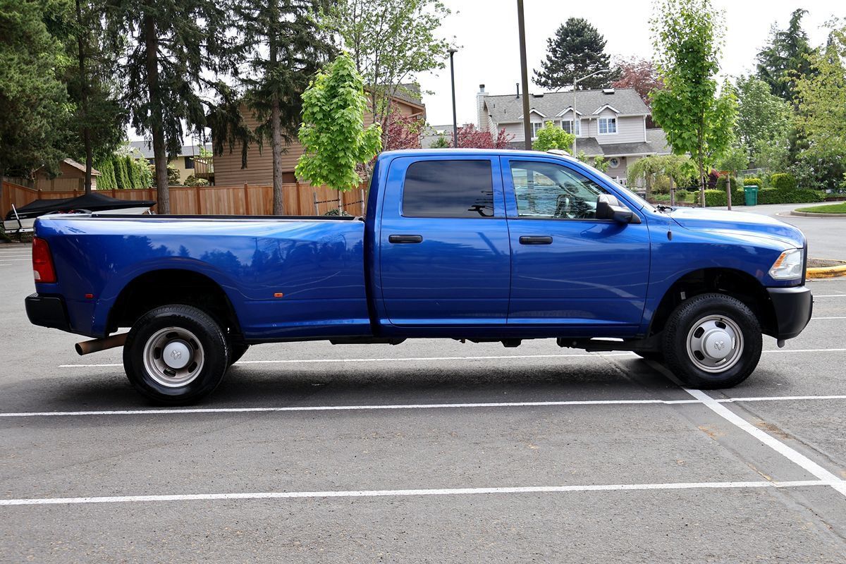 Used 2016 RAM 3500 Tradesman w/ Popular Equipment Group AWD/4WD image 4