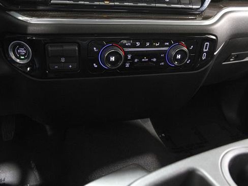 Used 2025 Chevrolet Silverado 1500 LT image 15