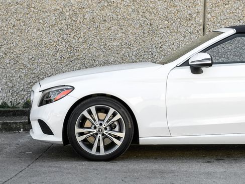 Used 2021 Mercedes-Benz C 300 Cabriolet image 22