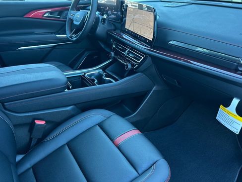 New 2026 Chevrolet Traverse RS w/ LPO, Illumination Package image 17