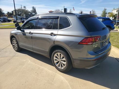 Used 2019 Volkswagen Tiguan SE image 3