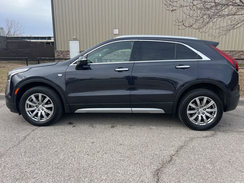 Used 2023 Cadillac XT4 Premium Luxury image 9