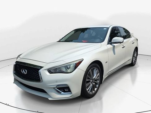 Used 2018 INFINITI Q50 Luxe w/ Sensory Package (Luxe) RWD image 10