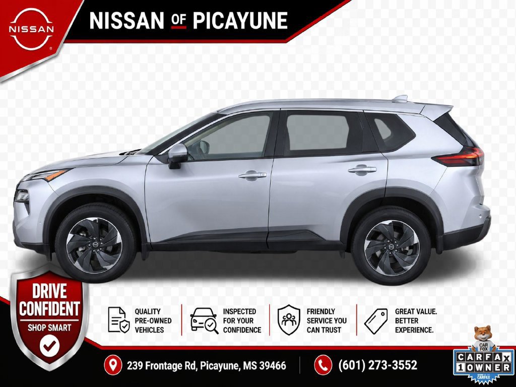 Used 2025 Nissan Rogue SV FWD image 2