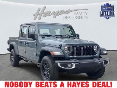 New 2026 Jeep Gladiator Sport