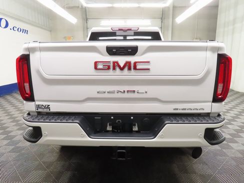 Used 2022 GMC Sierra 3500 Denali w/ Denali Ultimate Package image 37