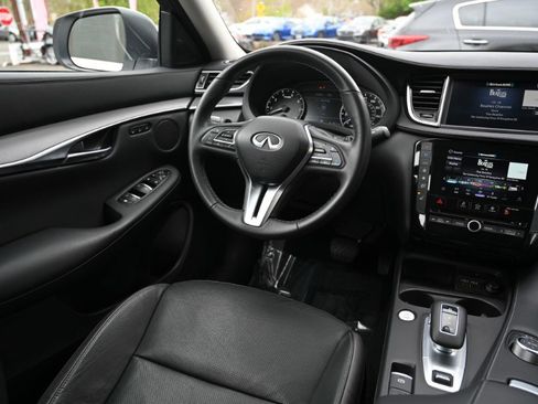 Used 2023 INFINITI QX50 Luxe AWD/4WD image 13