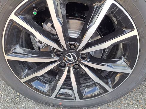 New 2025 Acura RDX A-Spec image 24