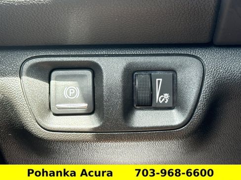 Used 2023 GMC Acadia SLT w/ Elevation Edition AWD/4WD image 19