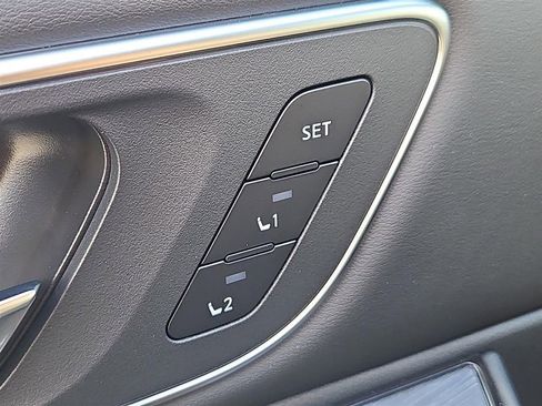 New 2026 Nissan Rogue Platinum w/ Platinum Premium Package image 12