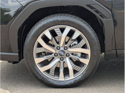 Certified 2025 Subaru Forester Touring AWD/4WD image 87